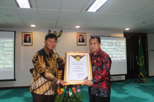 Penyerahan Sertifikat 08-08-2020